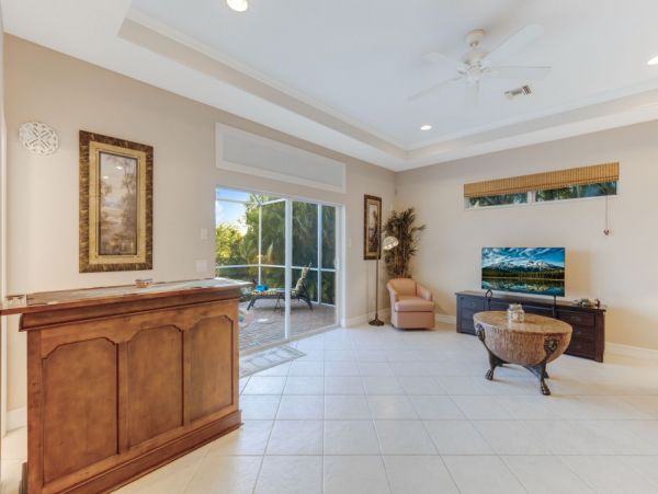 Cape Coral Home 1024253