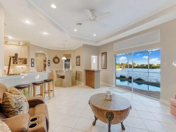 Cape Coral Home 1024253