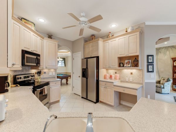 Cape Coral Home 1024253