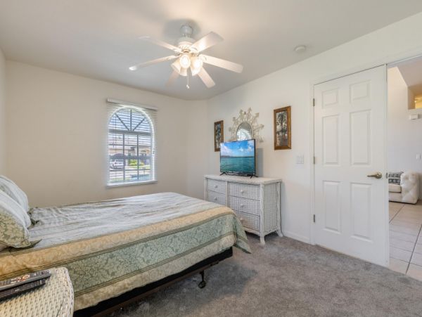 Cape Coral Home 1024253