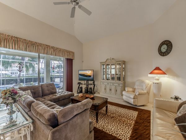 Cape Coral Home 1024255