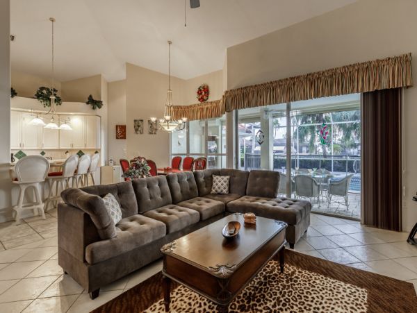 Cape Coral Home 1024255