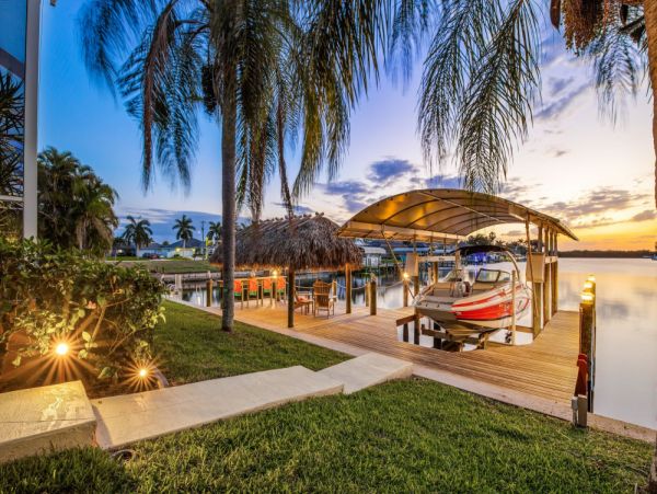 Cape Coral Home 1024256