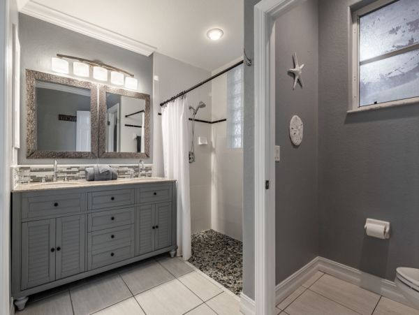 Cape Coral Home 1024256