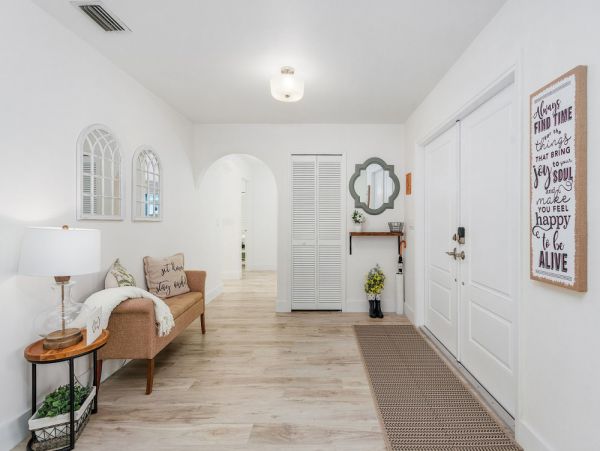 Cape Coral Home 1024257