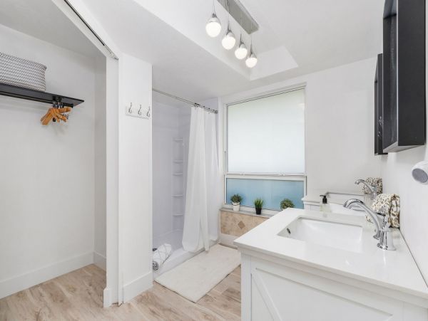 Cape Coral Home 1024257