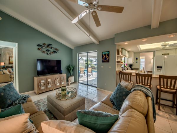 Cape Coral Home 1024257