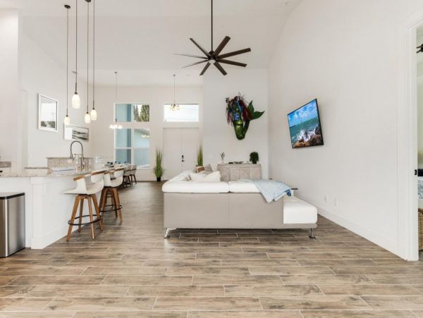Cape Coral Home 1024262