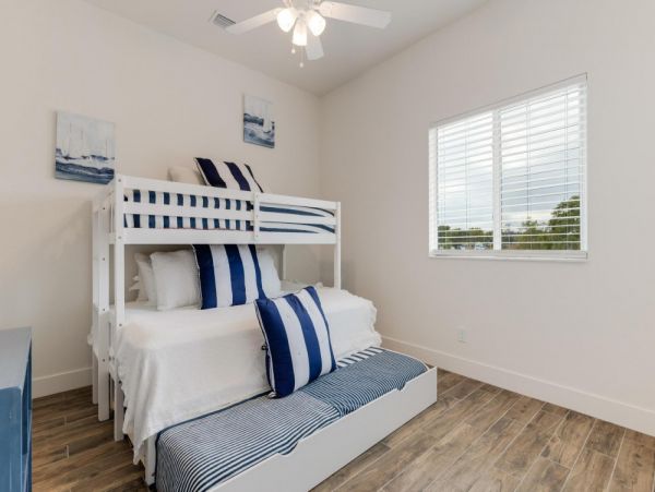 Cape Coral Home 1024262