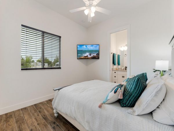 Cape Coral Home 1024262