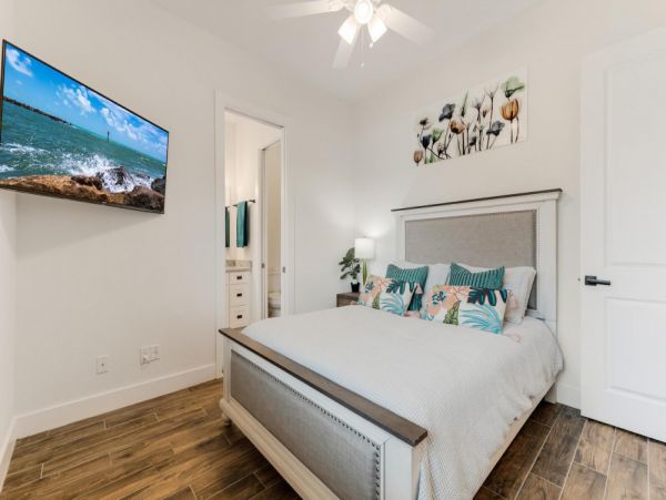 Cape Coral Home 1024262