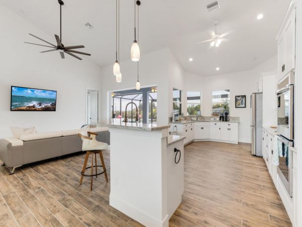 Cape Coral Home 1024262