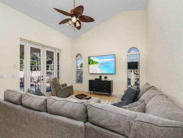 Cape Coral Home 1024263