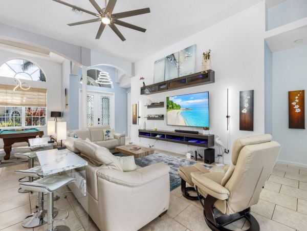 Cape Coral Home 1024264