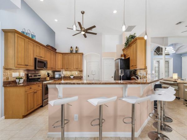 Cape Coral Home 1024264