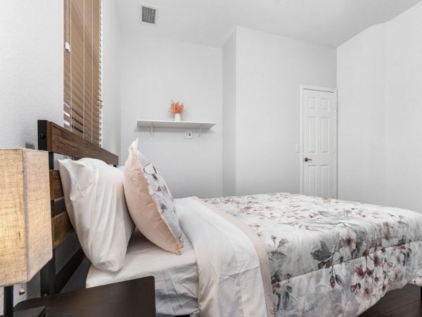 Cape Coral Home 1024264