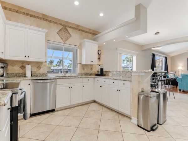 Cape Coral Home 1024266