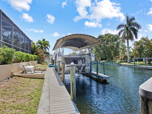 Cape Coral Home 1024267