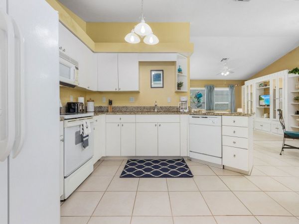 Cape Coral Home 1024270