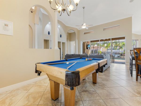 Cape Coral Home 1024271
