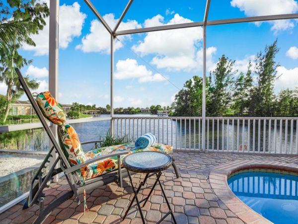 Cape Coral Home 1024272