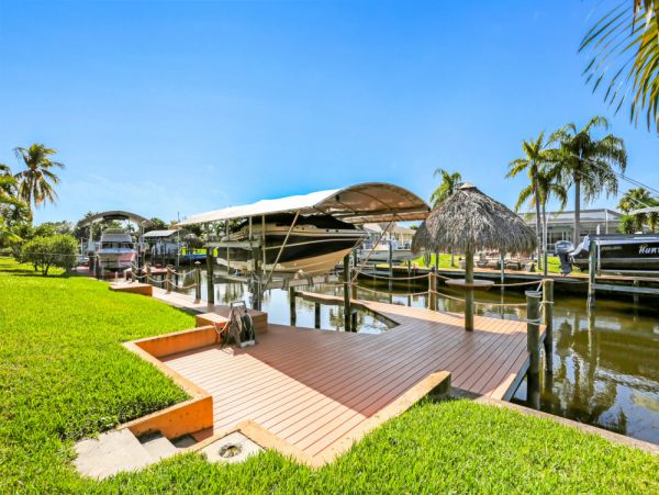 Cape Coral Home 1024273