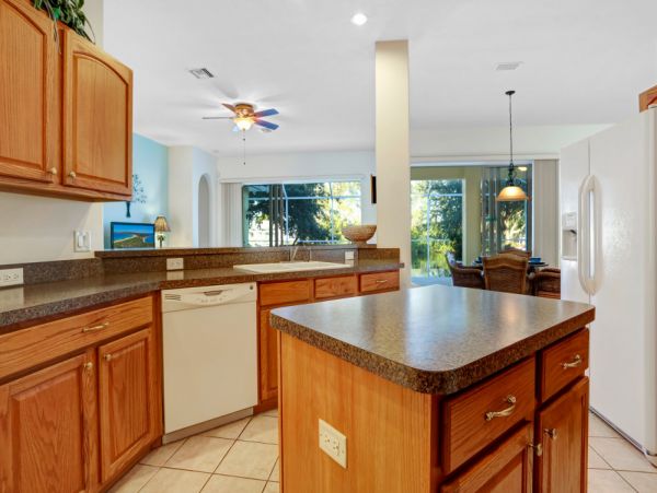 Cape Coral Home 1024275
