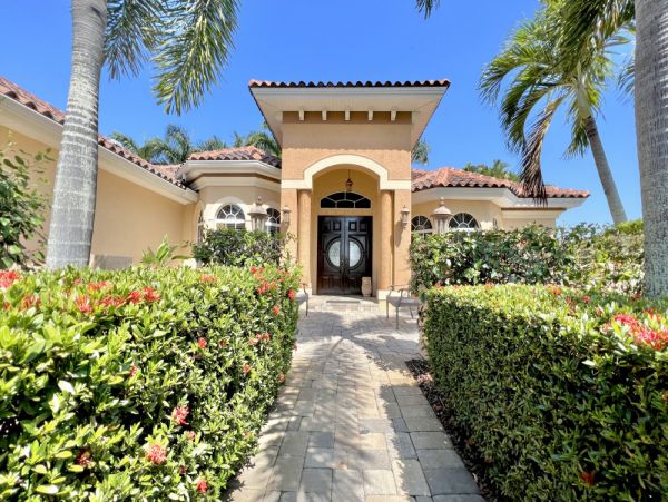 Cape Coral Home 1024277