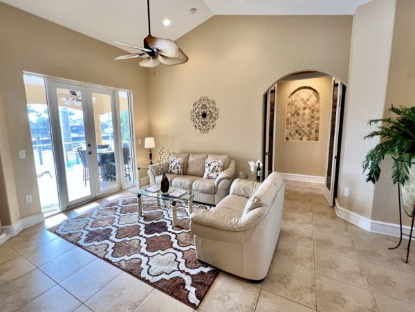 Cape Coral Home 1024277