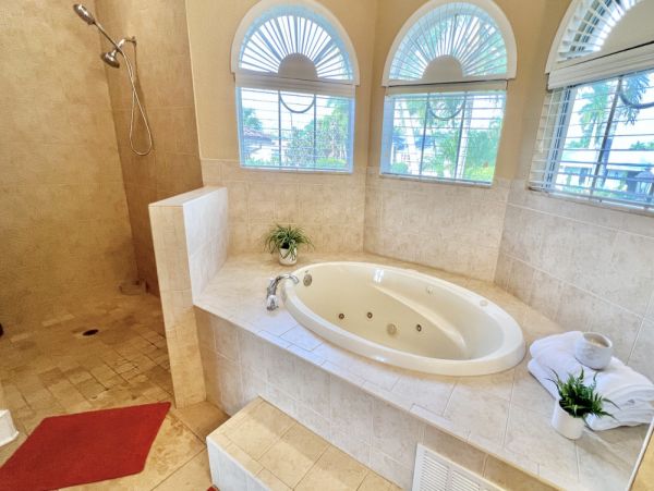 Cape Coral Home 1024277