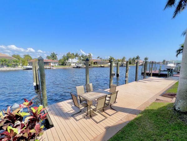 Cape Coral Home 1024277