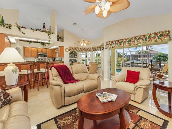 Cape Coral Home 1024278