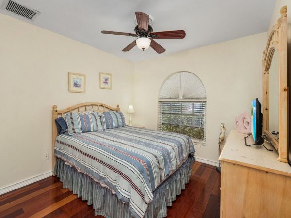 Cape Coral Home 1024278