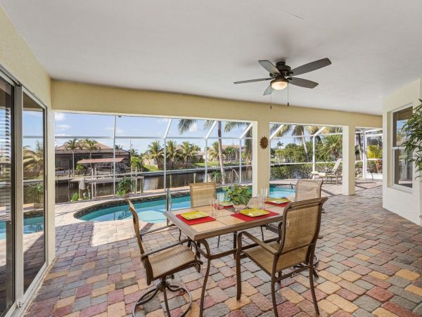 Cape Coral Home 1024278