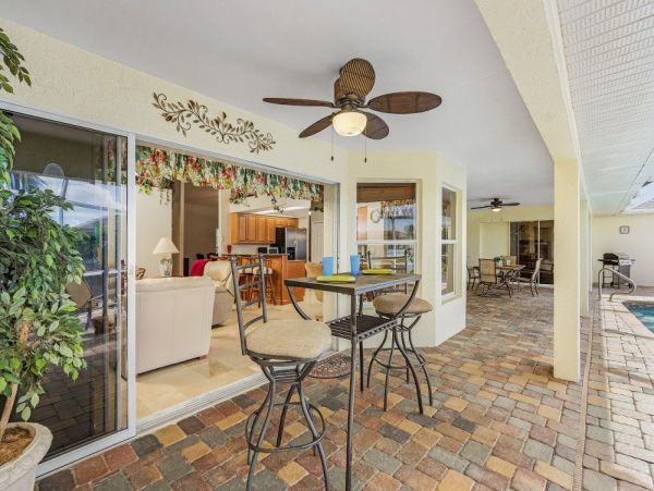 Cape Coral Home 1024278