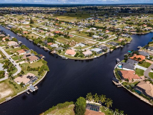 Cape Coral Home 1024278