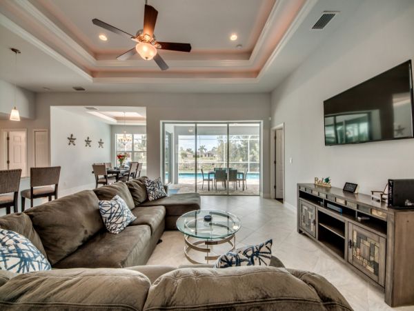 Cape Coral Home 1024280