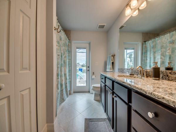 Cape Coral Home 1024280