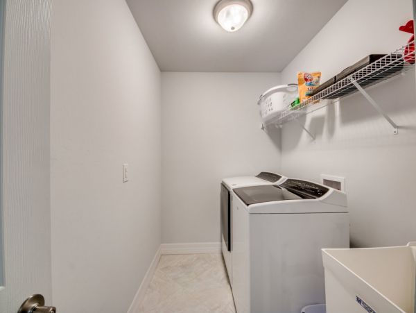 Cape Coral Home 1024280