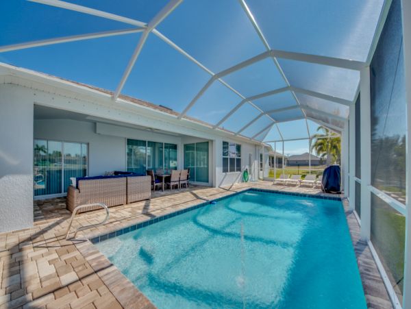Cape Coral Home 1024280