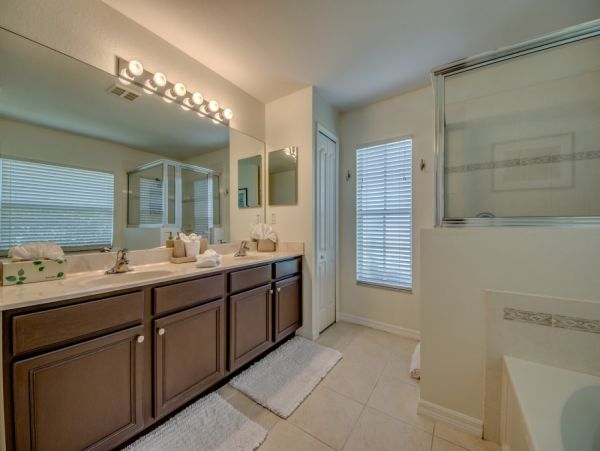 Cape Coral Home 1024281