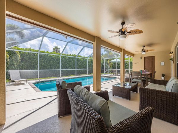 Cape Coral Home 1024281