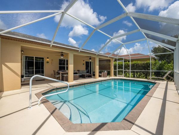 Cape Coral Home 1024281