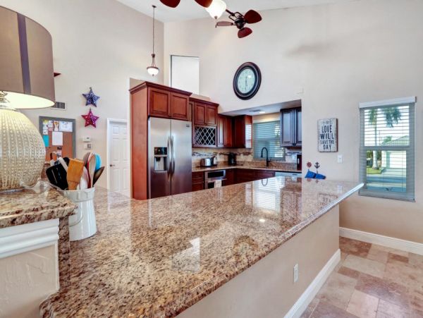 Cape Coral Home 1024282