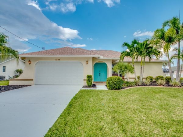 Cape Coral Home 1024284