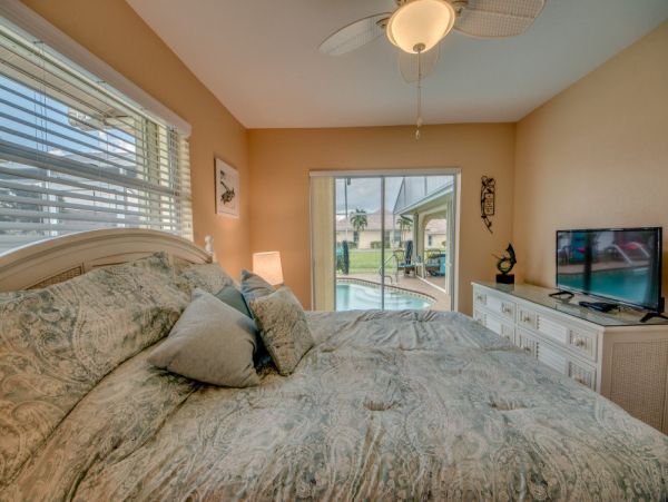 Cape Coral Home 1024284