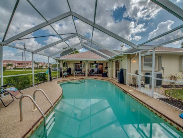 Cape Coral Home 1024284