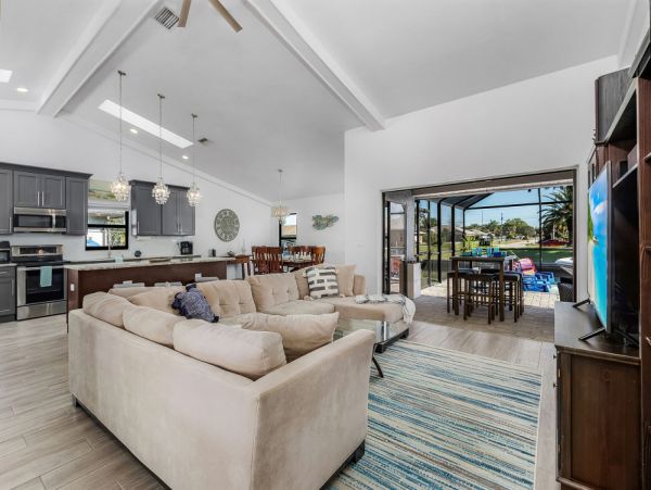 Cape Coral Home 1024285