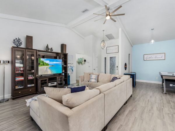 Cape Coral Home 1024285