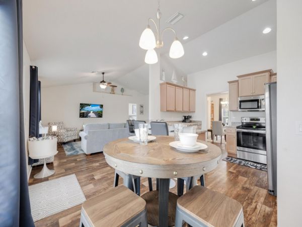 Cape Coral Home 1024286